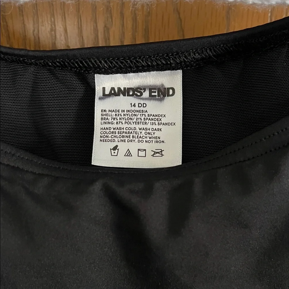NWT Lands’ End Sz 14DD Black High Neck Modest Tankini Swimsuit Top Sun Protect - Picture 2 of 6